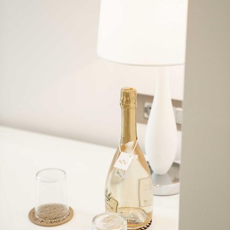 Museum Center Luxury Bed & Breakfast Reggio di Calabria Bagian luar foto