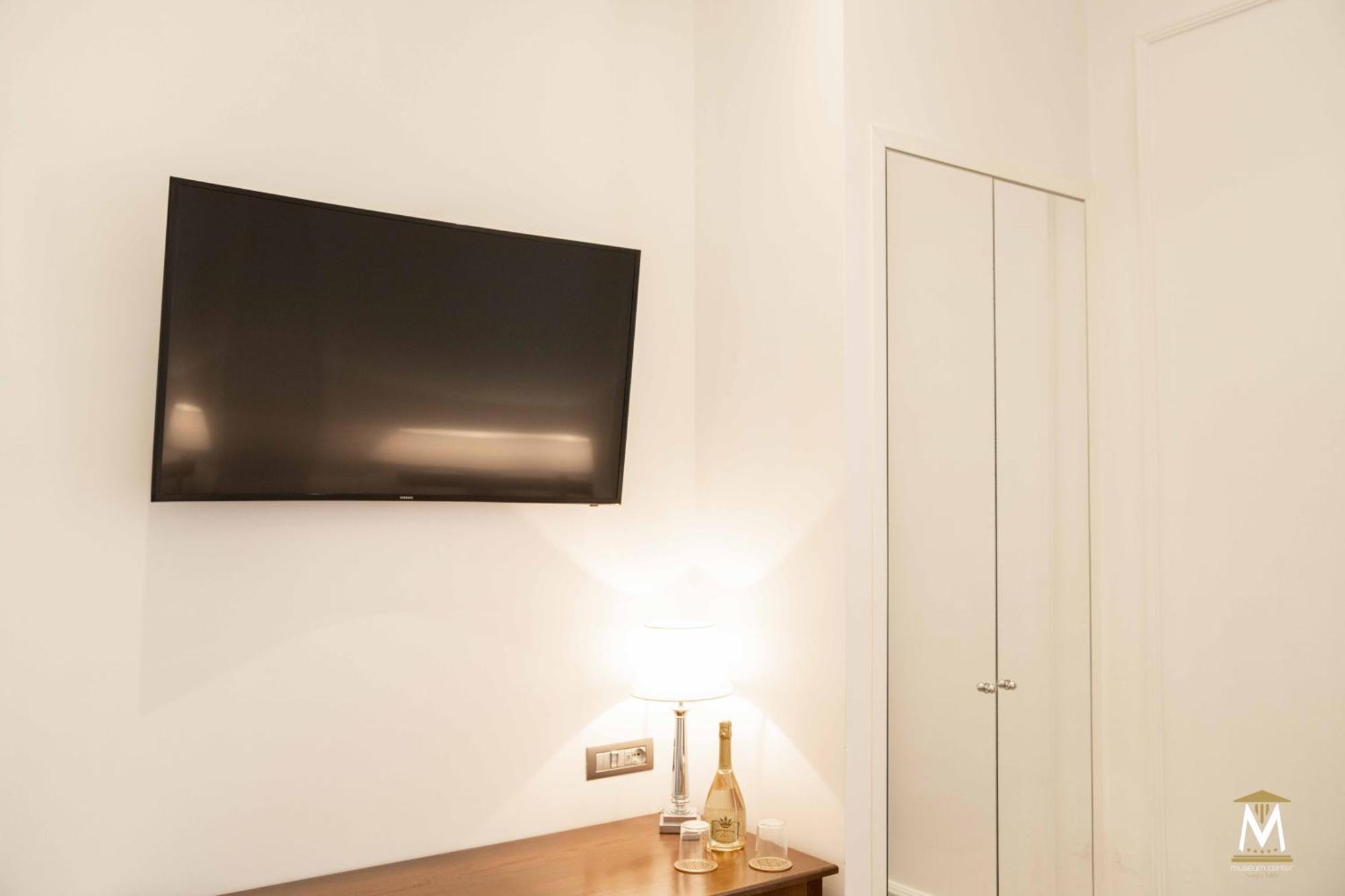 Museum Center Luxury Bed & Breakfast Reggio di Calabria Bagian luar foto